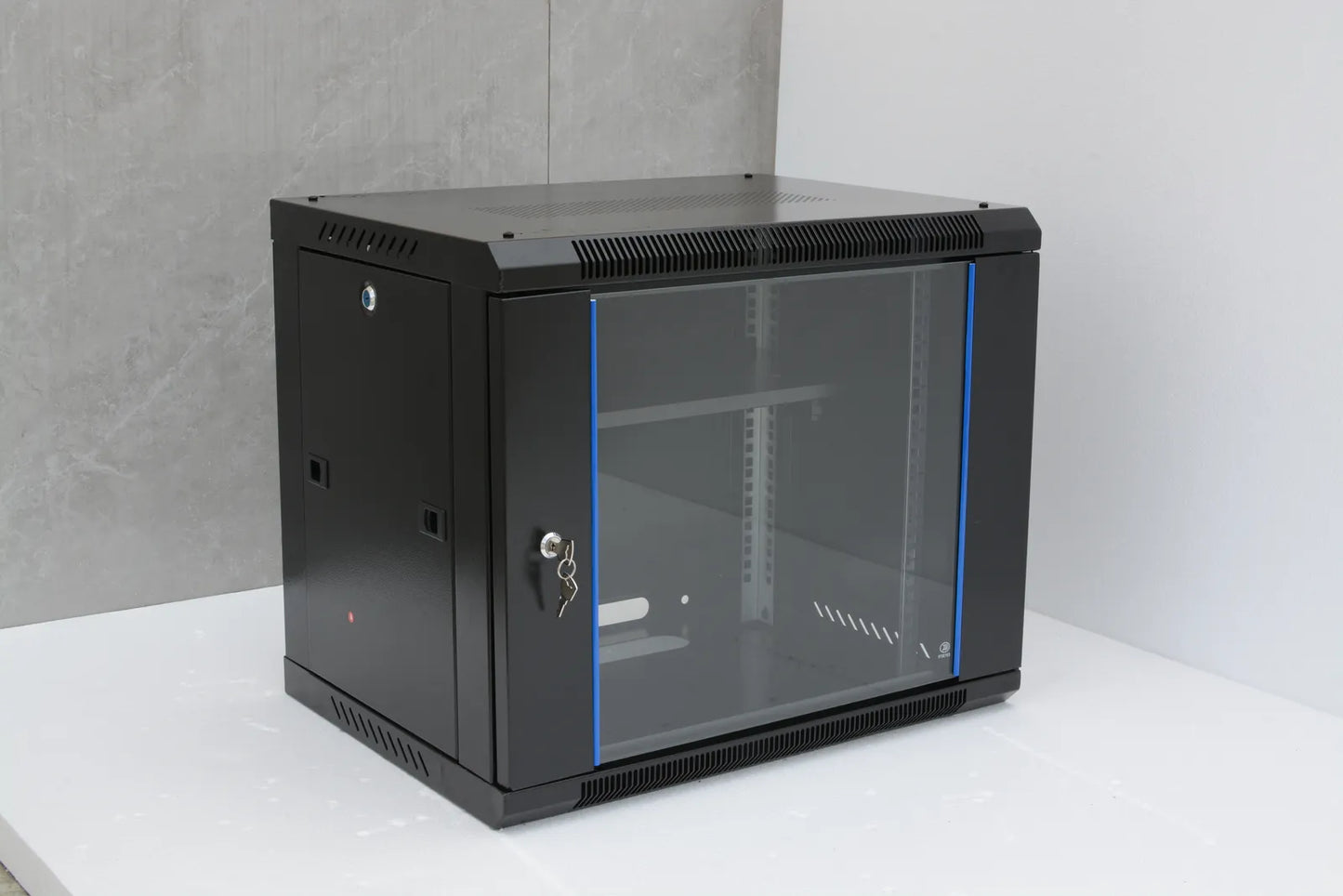 SP-601 9U Wall Mounted Server Rack