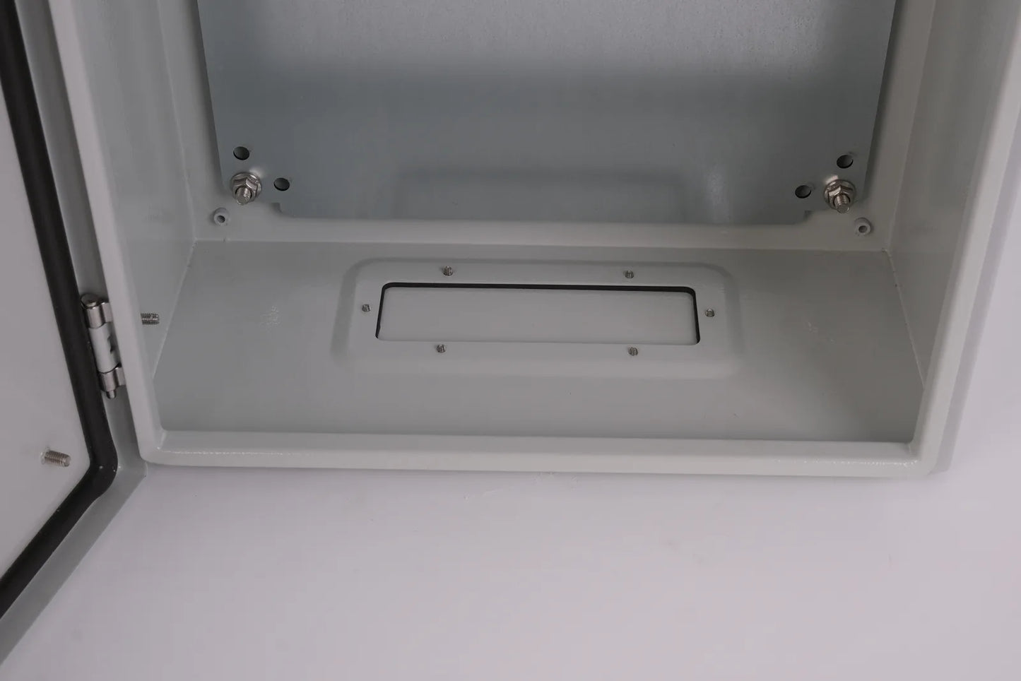 SPT-504020 Metal Enclosure